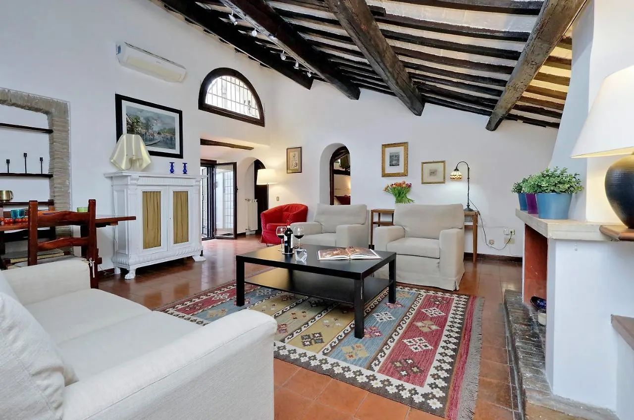 Benedetta Apartment Rome